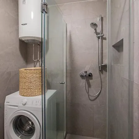 Sumski Raj Apartment